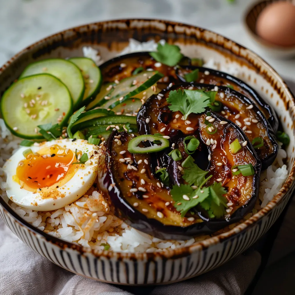 Bols de riz et aubergine