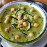 Soupe de courgettes, pois-chiche et parmesan